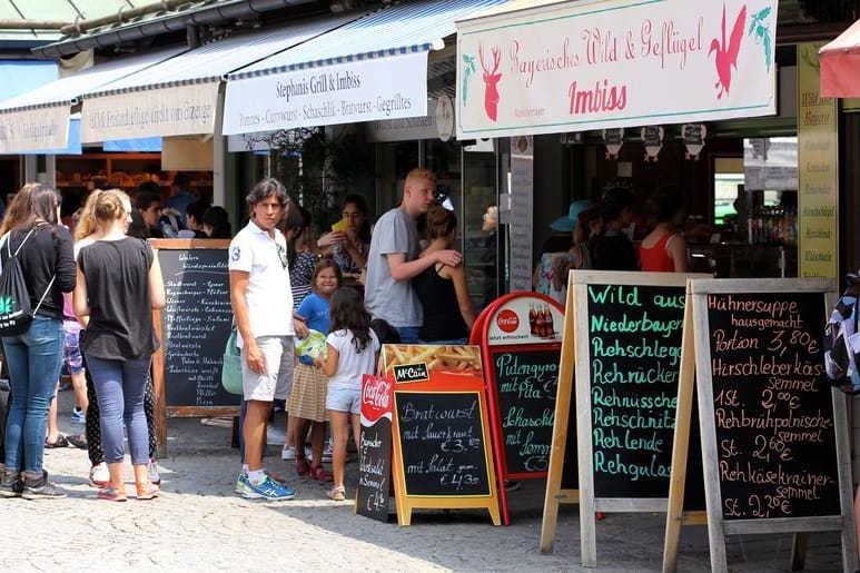 Über 200 Jahre alt ist der Viktualienmarkt, mittlerweile umfasst er 140 Stände. Schon lange wurde nichts mehr für die Erneuerung getan.