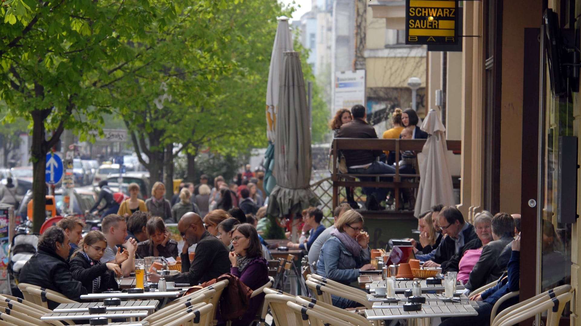 Besucher im Café Schwarzsauer (Archivbild): Der Konflikt schwelt bereits seit Jahren.