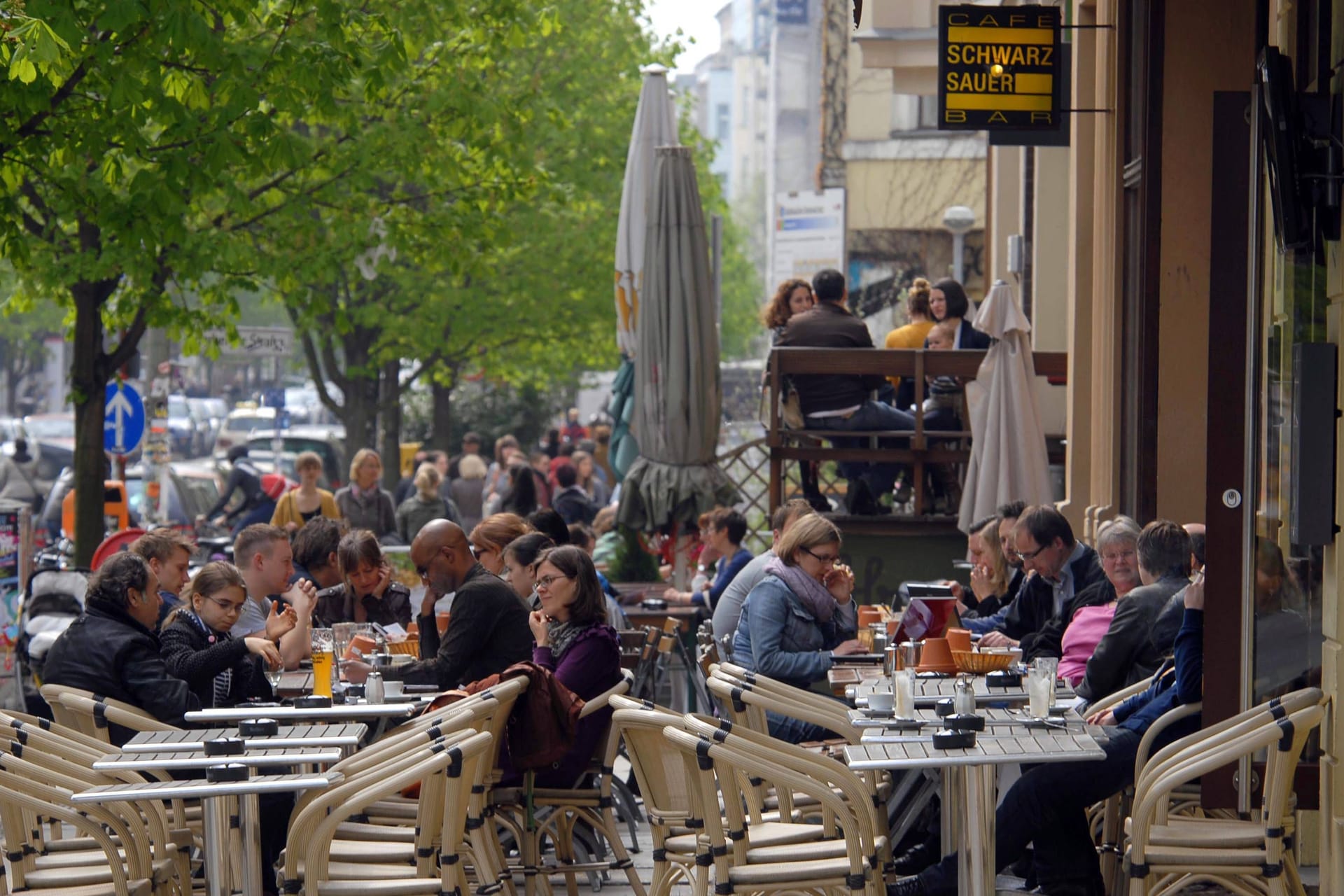 Besucher im Café Schwarzsauer (Archivbild): Der Konflikt schwelt bereits seit Jahren.