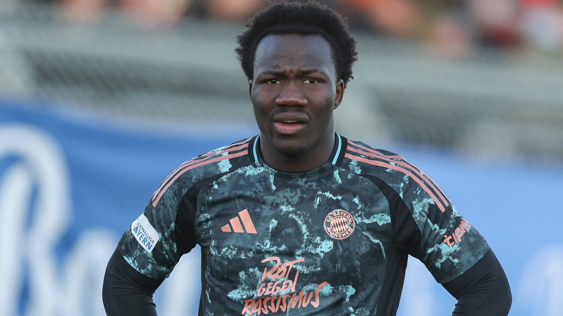 Nestory Irankunda: Der Angreifer konnte sich beim FC Bayern nicht durchsetzen.