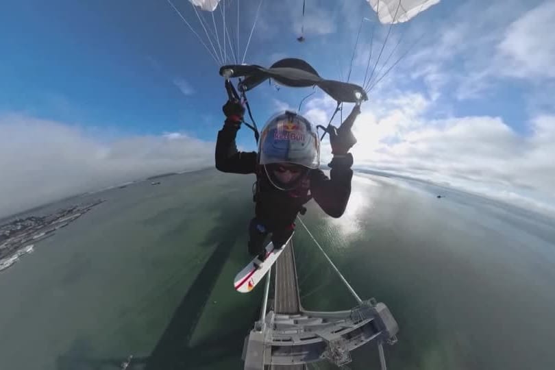 SAN FRANCISCO-SKYSURFING/