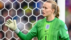 England-Torhüterin warf Notizen der Konkurrentin weg