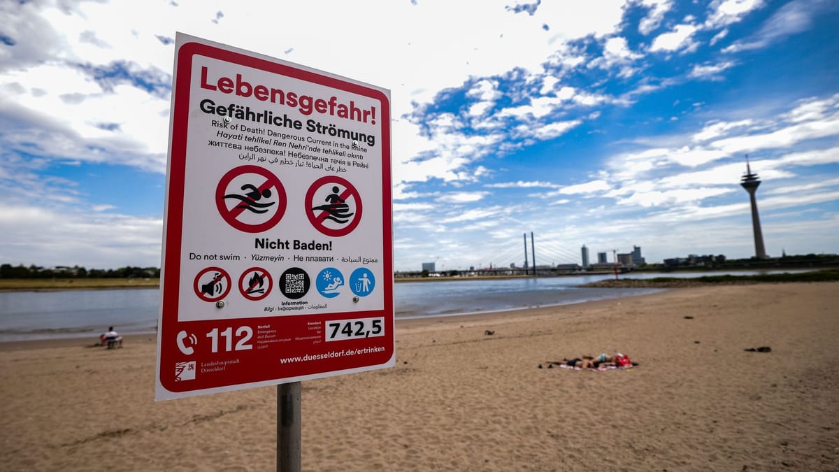 Düsseldorf: Badeverbot im Rhein tritt am 14. August in Kraft