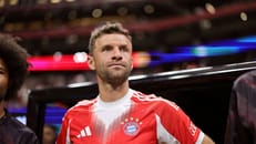 Thomas Müller gibt Bayern-Andenken für guten Zweck weg