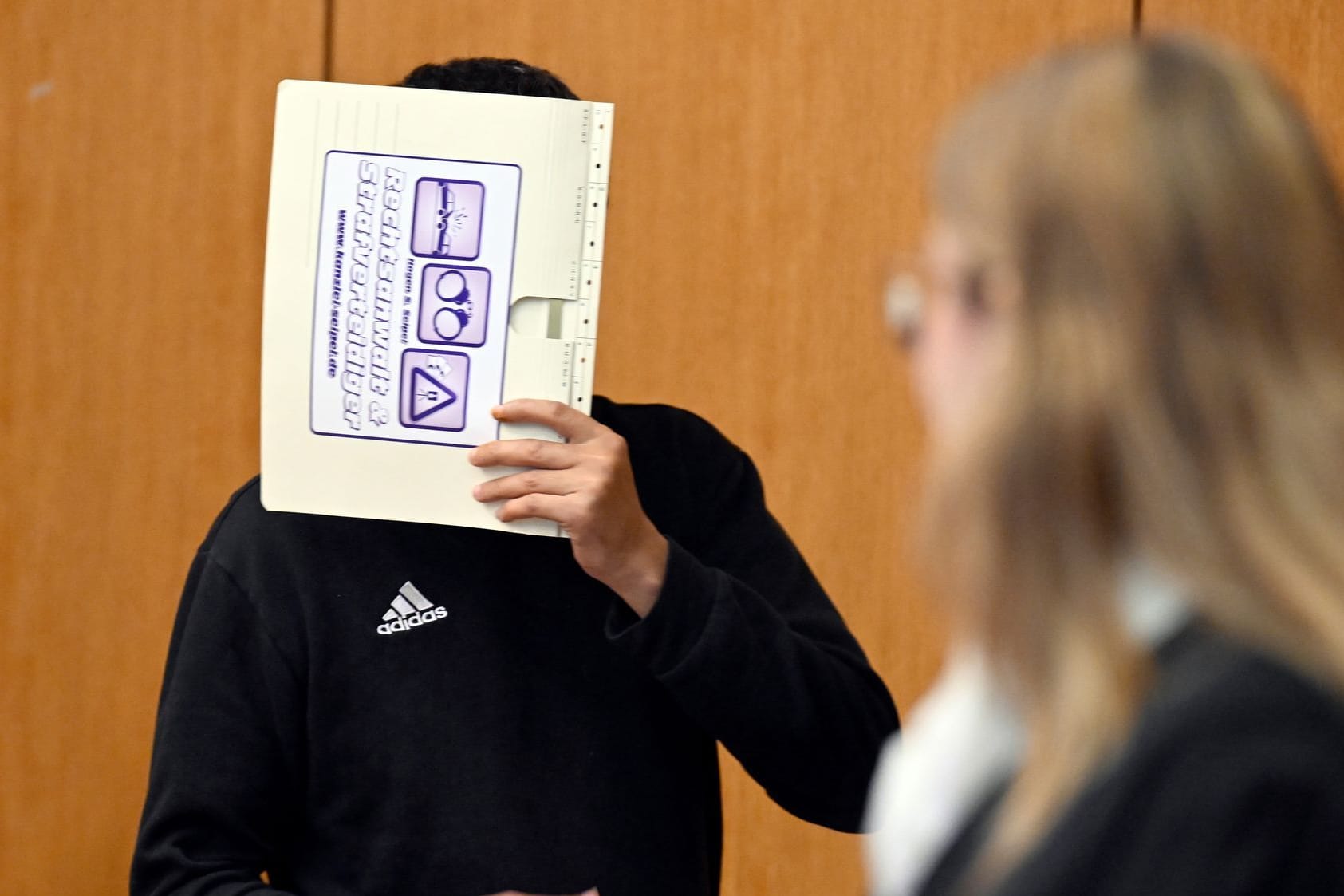 Prozess wegen zehnfachen versuchten Mordes