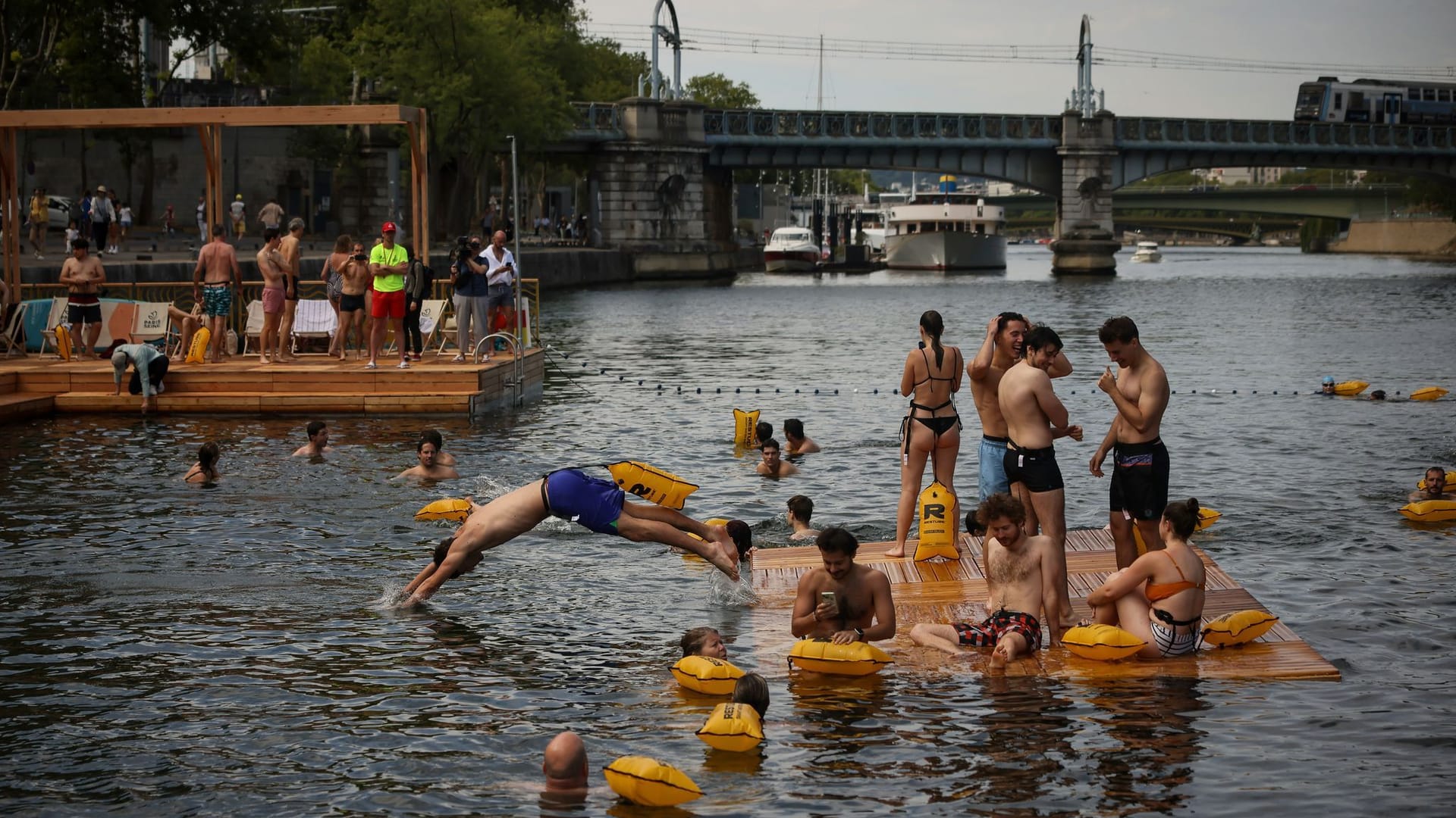 Baden in der Seine Baden in der Seine