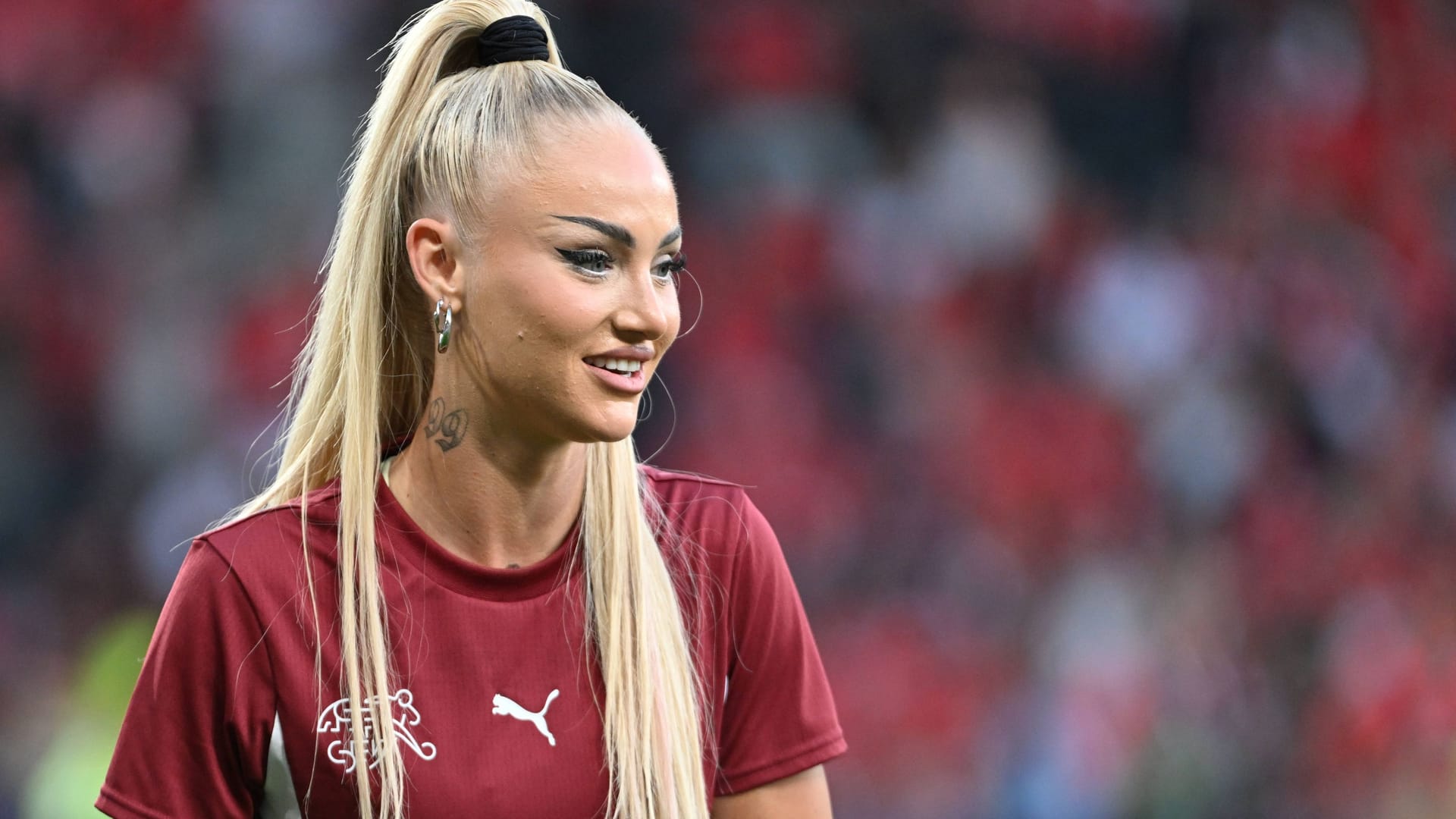Alisha Lehmann: Sie läuft künftig für F.C. Como Women auf.