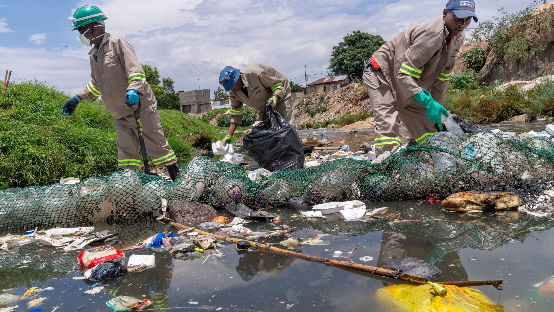 Verhandlungen über globalen Vertrag gegen Plastikverschmutzung