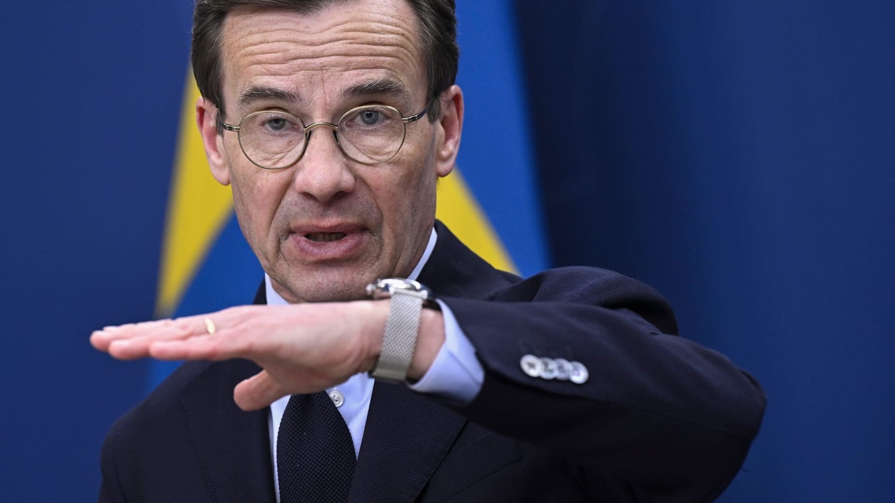 urn:newsml:dpa.com:20090101:250820-935-780534