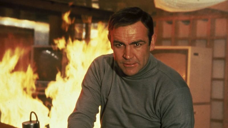 Schauspieler Sean Connery ist in einer Szene des Films "James Bond 007 - Man lebt nur zweimal" zu sehen. Schauspieler Sean Connery ist in einer Szene des Films "James Bond 007 - Man lebt nur zweimal" zu sehen.