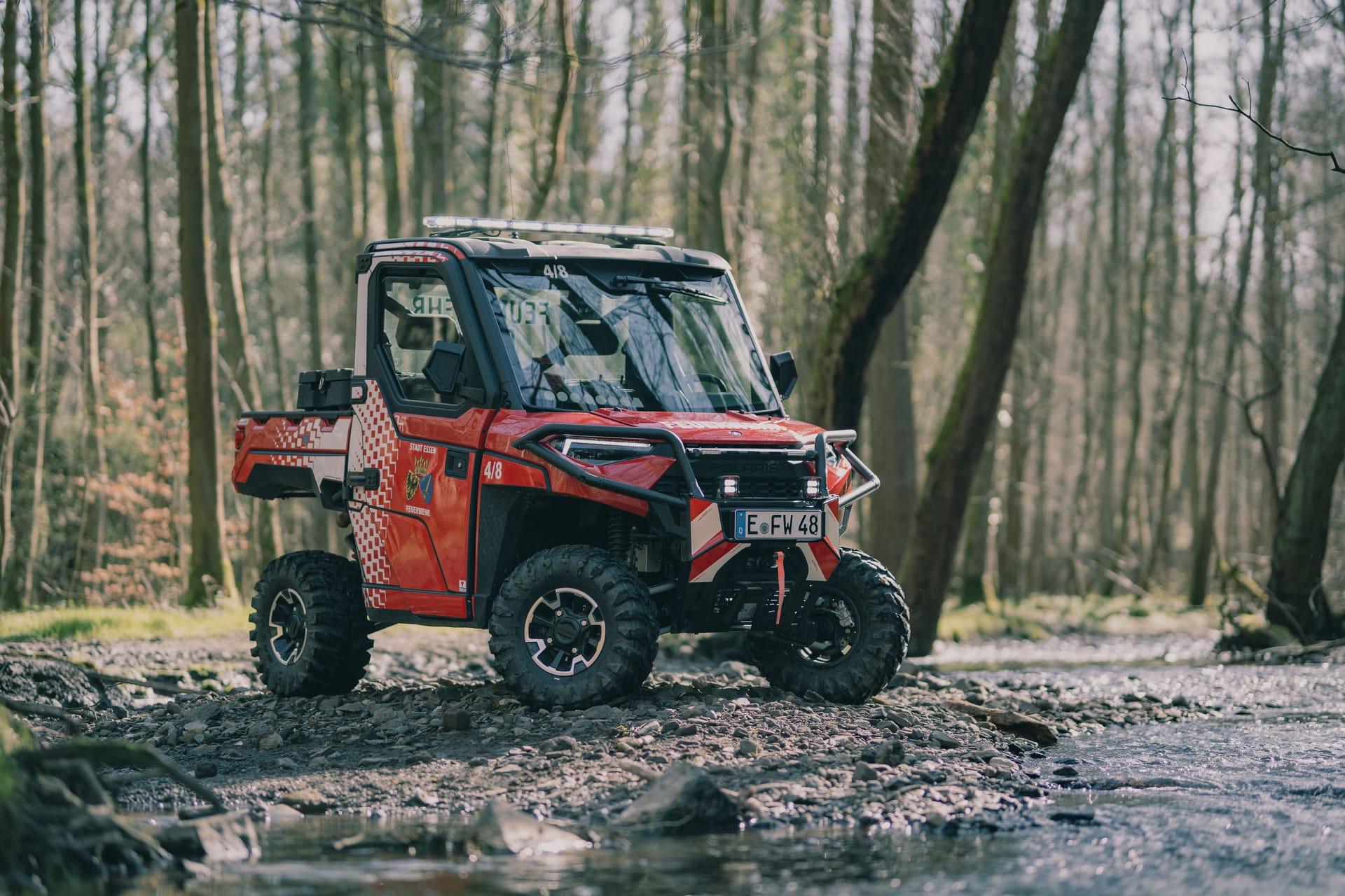 Ein All-Terrain-Vehicle (Symbolbild): Mit einem solchen Fahrzeug rückte die Feuerwehr am Dienstag zur Rettung einer Seniorin in Essen aus.