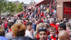 Alarm in Liverpool-Stadion: Anfield vorübergehend evakuiert