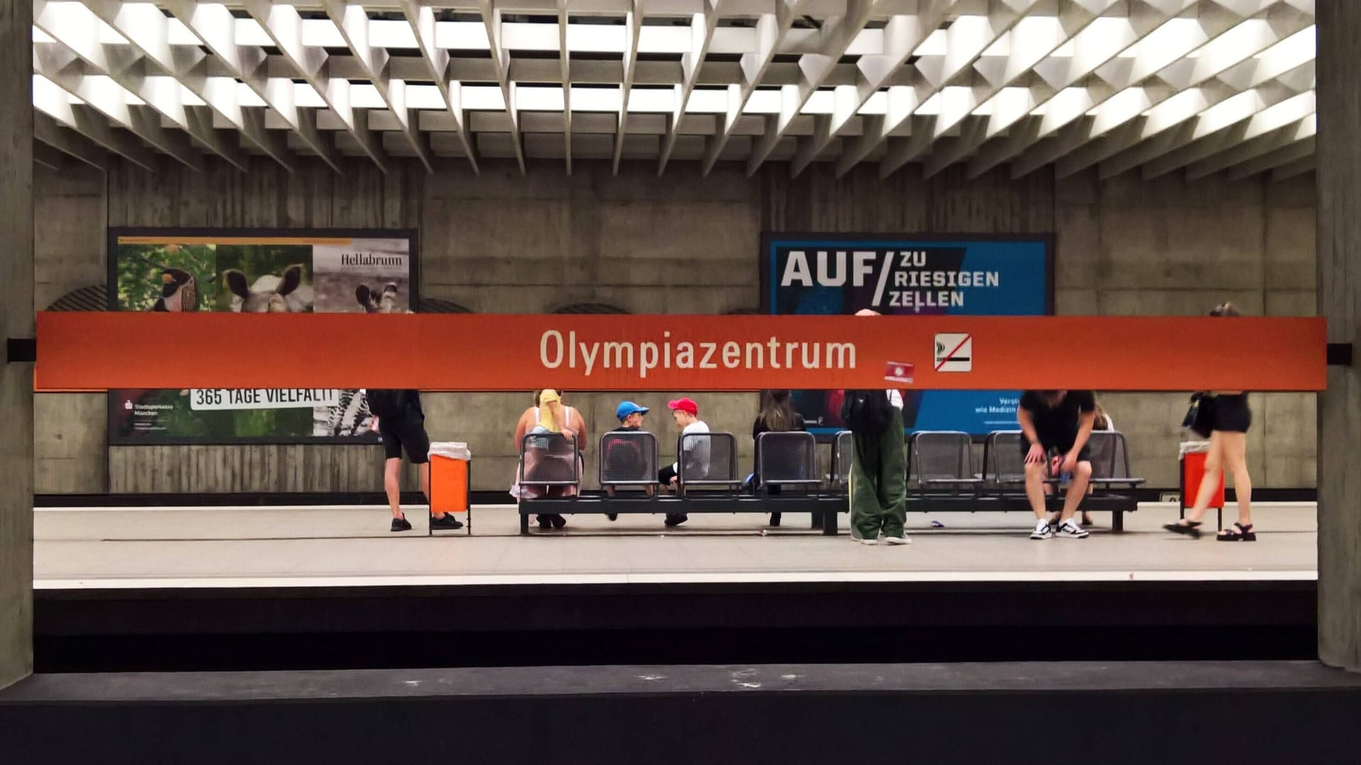 Die Haltestelle Olympiazentrum (Archivbild): Dort ereignete sich der tödliche Vorfall. Die Haltestelle Olympiazentrum (Archivbild): Dort ereignete sich der tödliche Vorfall.