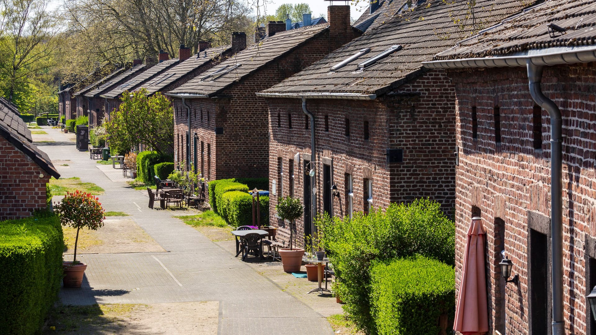 Häuser der Siedlung Eisenheim: Die Siedlung steht unter Denkmalschutz.