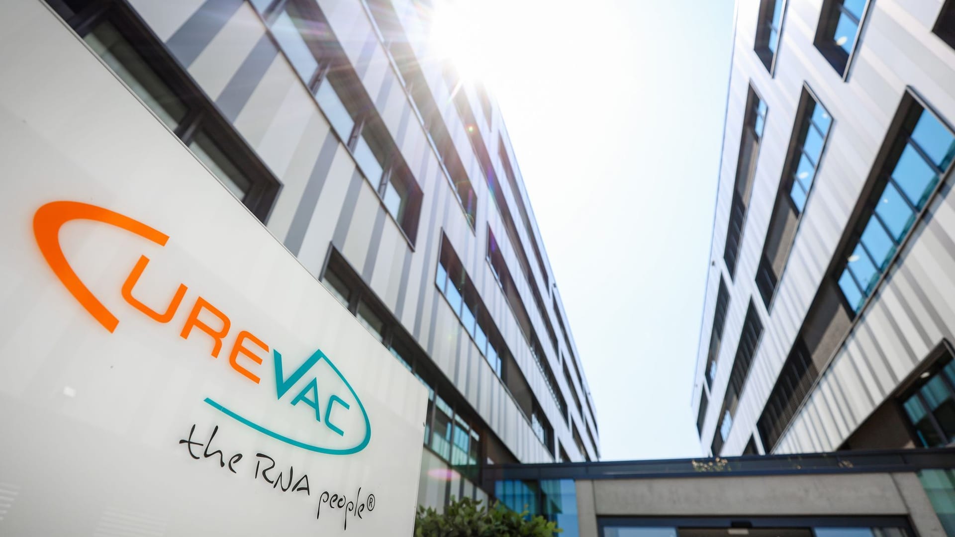 Biontech will deutschen Konkurrenten Curevac übernehmen