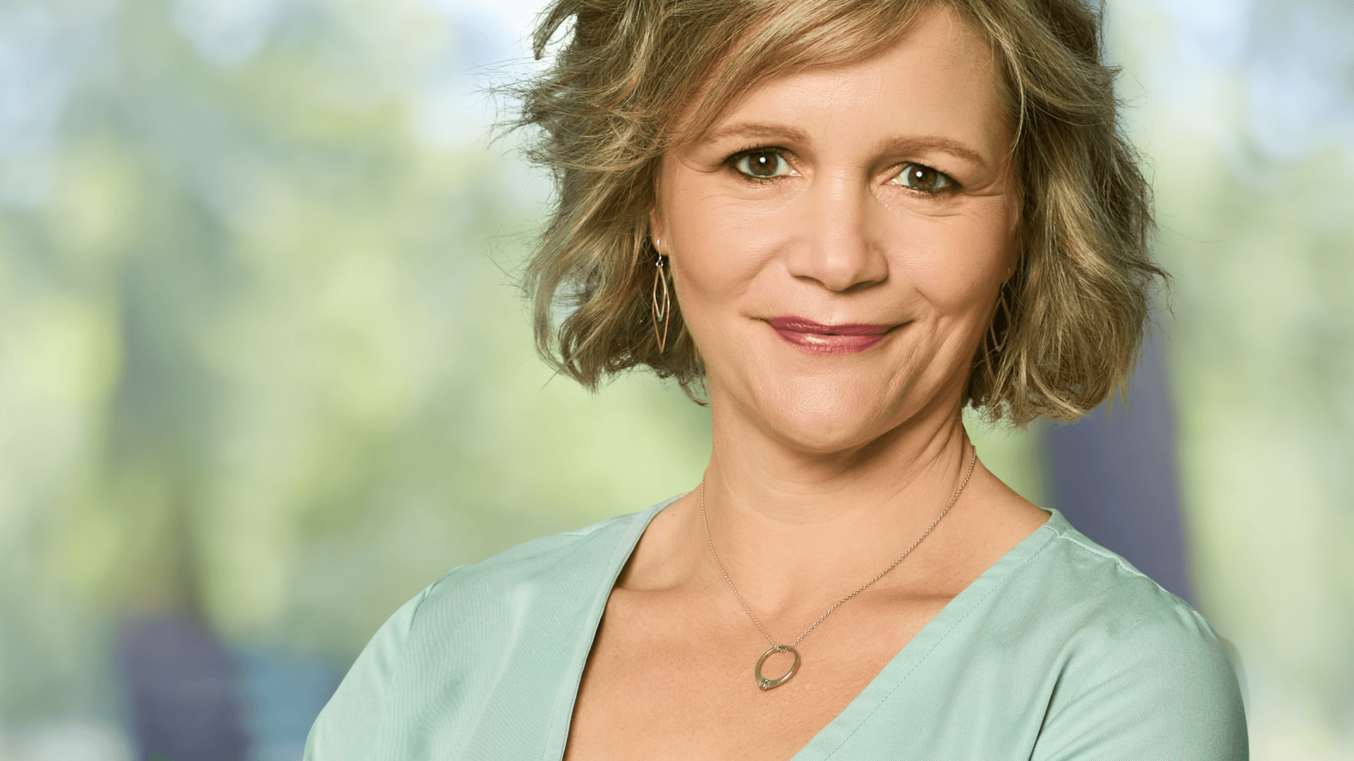 Inga Feuser (Archivfoto): Die Kölner OB-Kandidaten zeigte Elon Musk im Netz den Mittelfinger. Inga Feuser (Archivfoto): Die Kölner OB-Kandidaten zeigte Elon Musk im Netz den Mittelfinger.