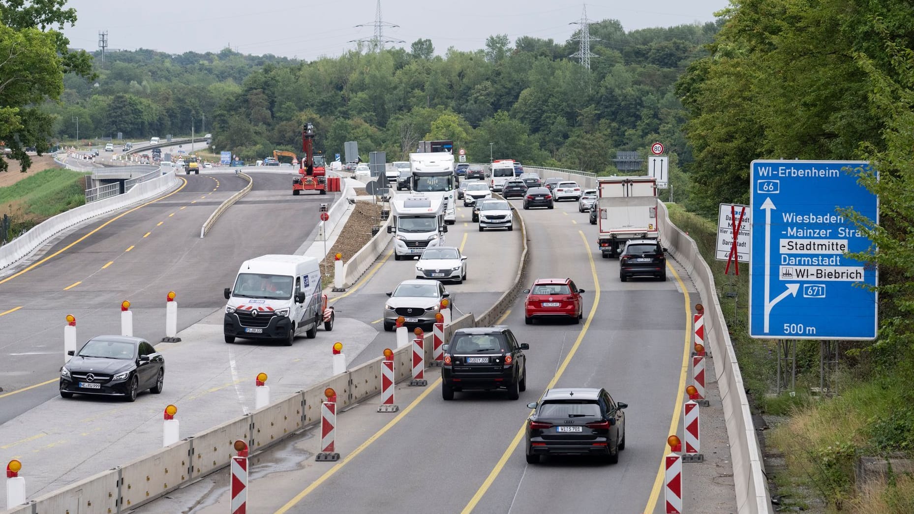 Salzbachtalbrücke vor Wiedereröffnung Salzbachtalbrücke vor Wiedereröffnung