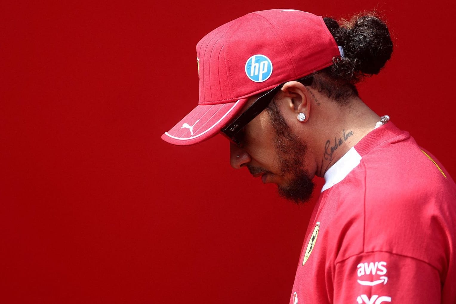 Weiter im Tief: Lewis Hamilton nachdenklich beim Rennwochenende in Ungarn.