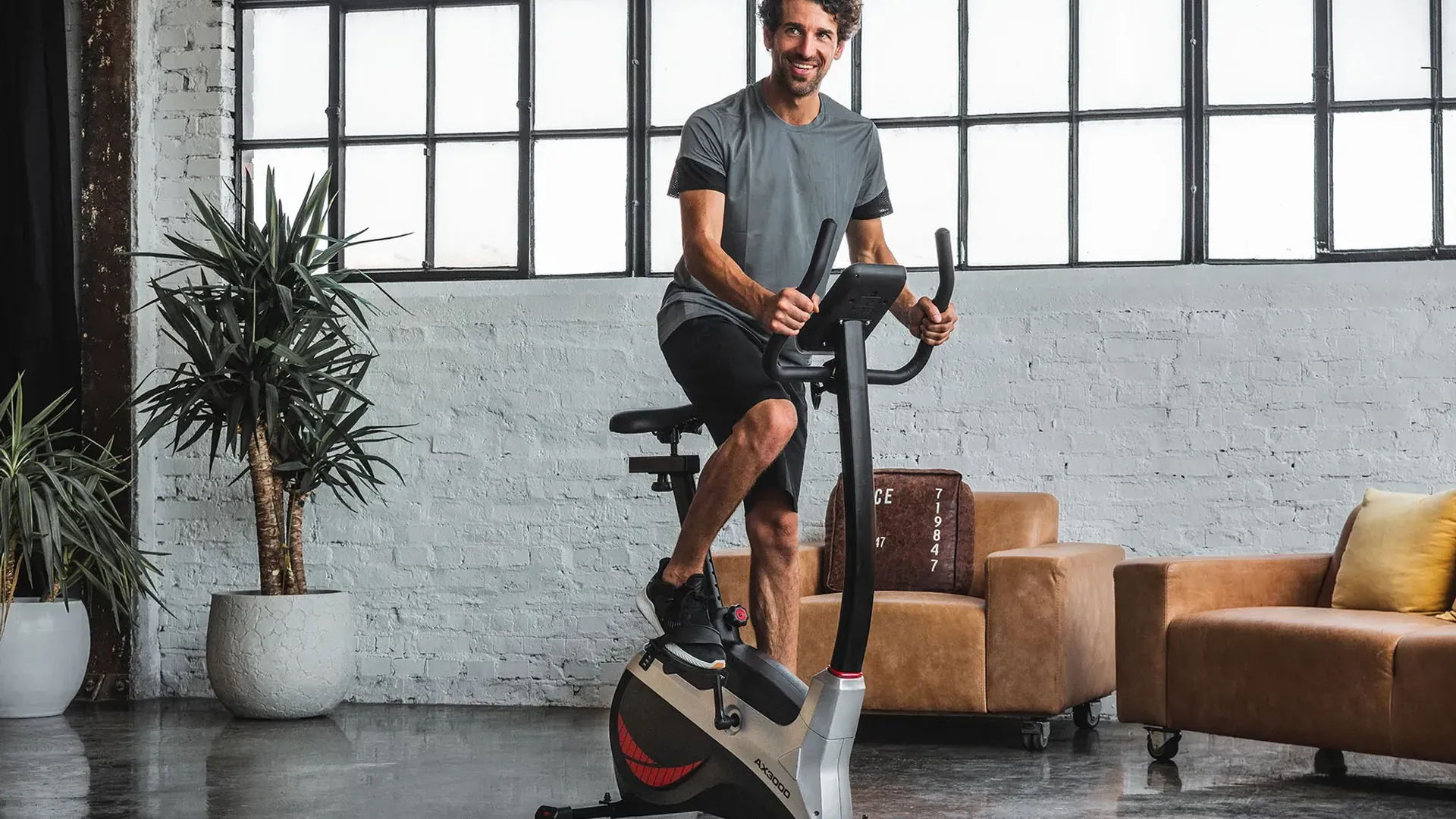 Mit dem Christopeit-Ergometer AX 3000 lässt sich auch zu Hause effektiv trainieren.