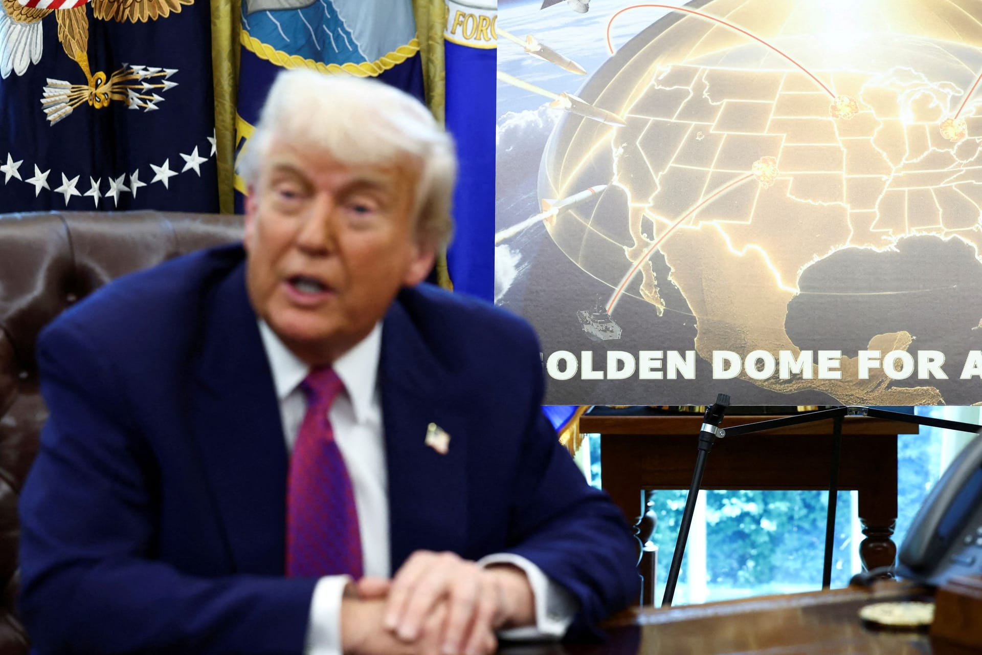 Trump bei der Vorstellung seines Projekts "Golden Dome" im Weißen Haus im Mai 2025.