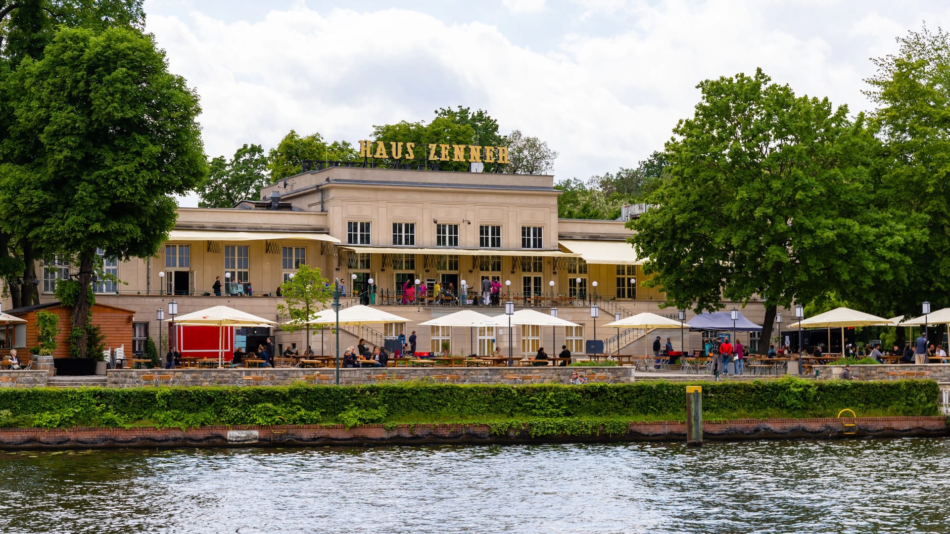 Der Zenner-Biergarten (Archivbild): Hier verzeichnen die Verantwortlichen Umsatzeinbußen.