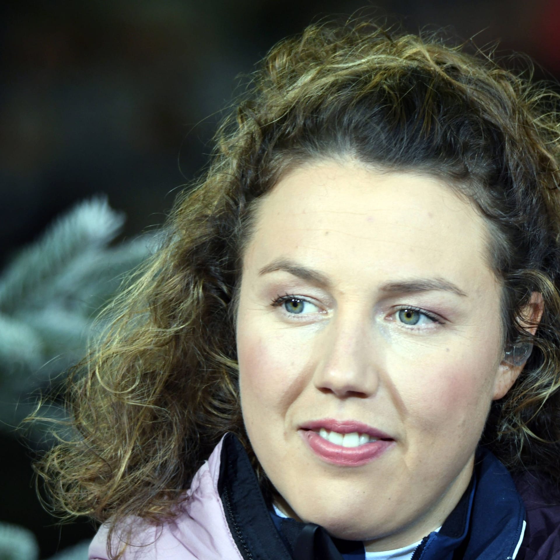 Die zweifache Olympiasiegerin Laura Dahlmeier kommentierte nach ihrem Karriereende beim ZDF.