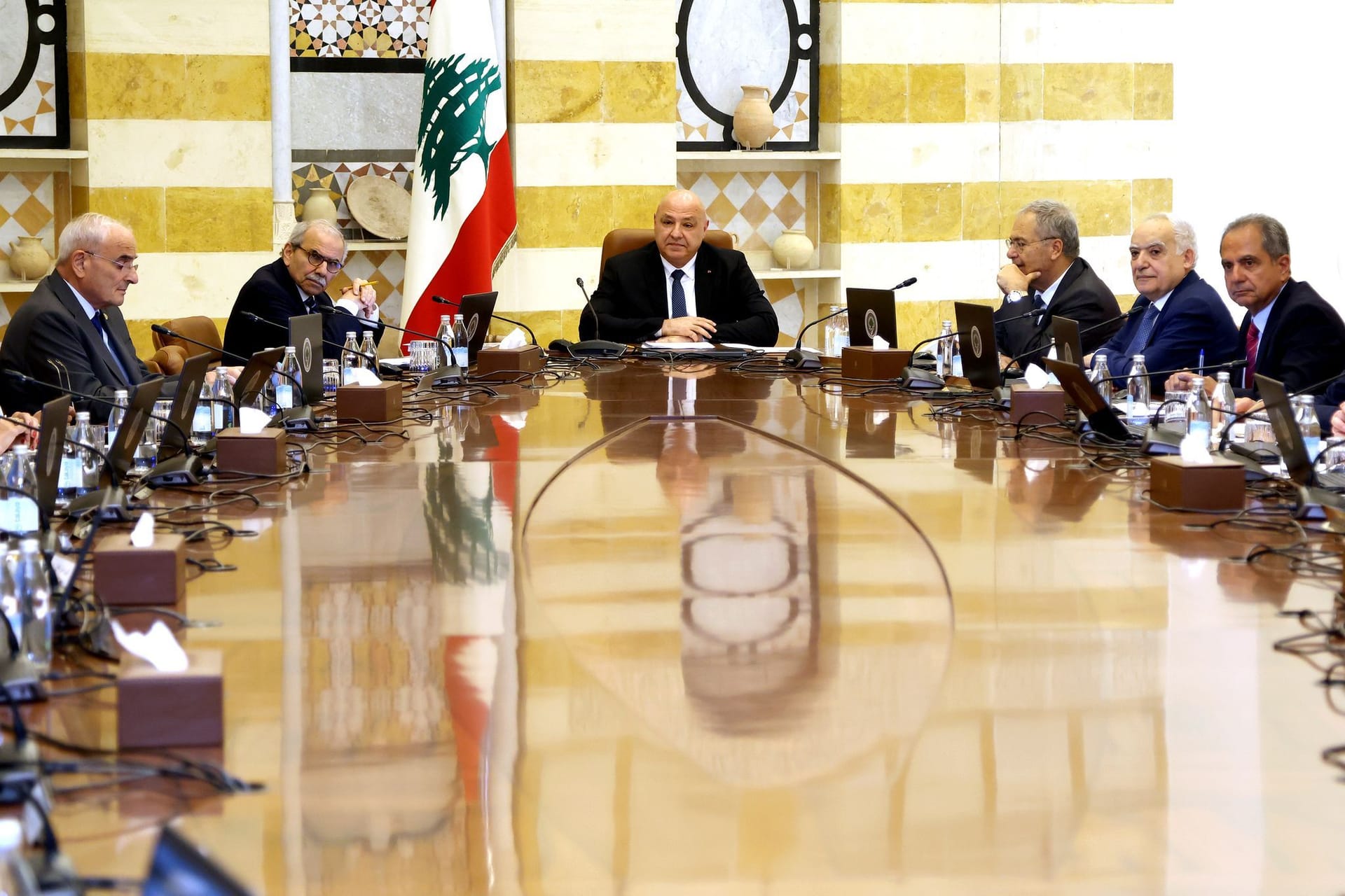 Libanesische Regierung diskutiert Entwaffnung der Hisbollah