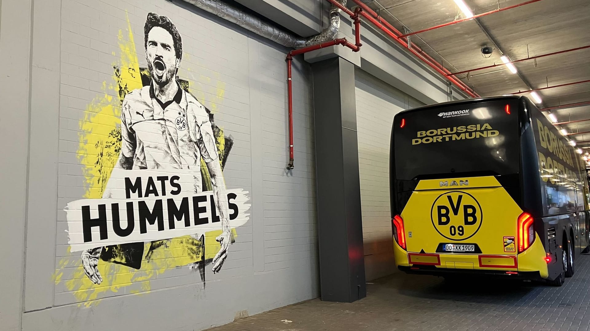 Mats Hummels-Graffiti am BVB-Stadion
