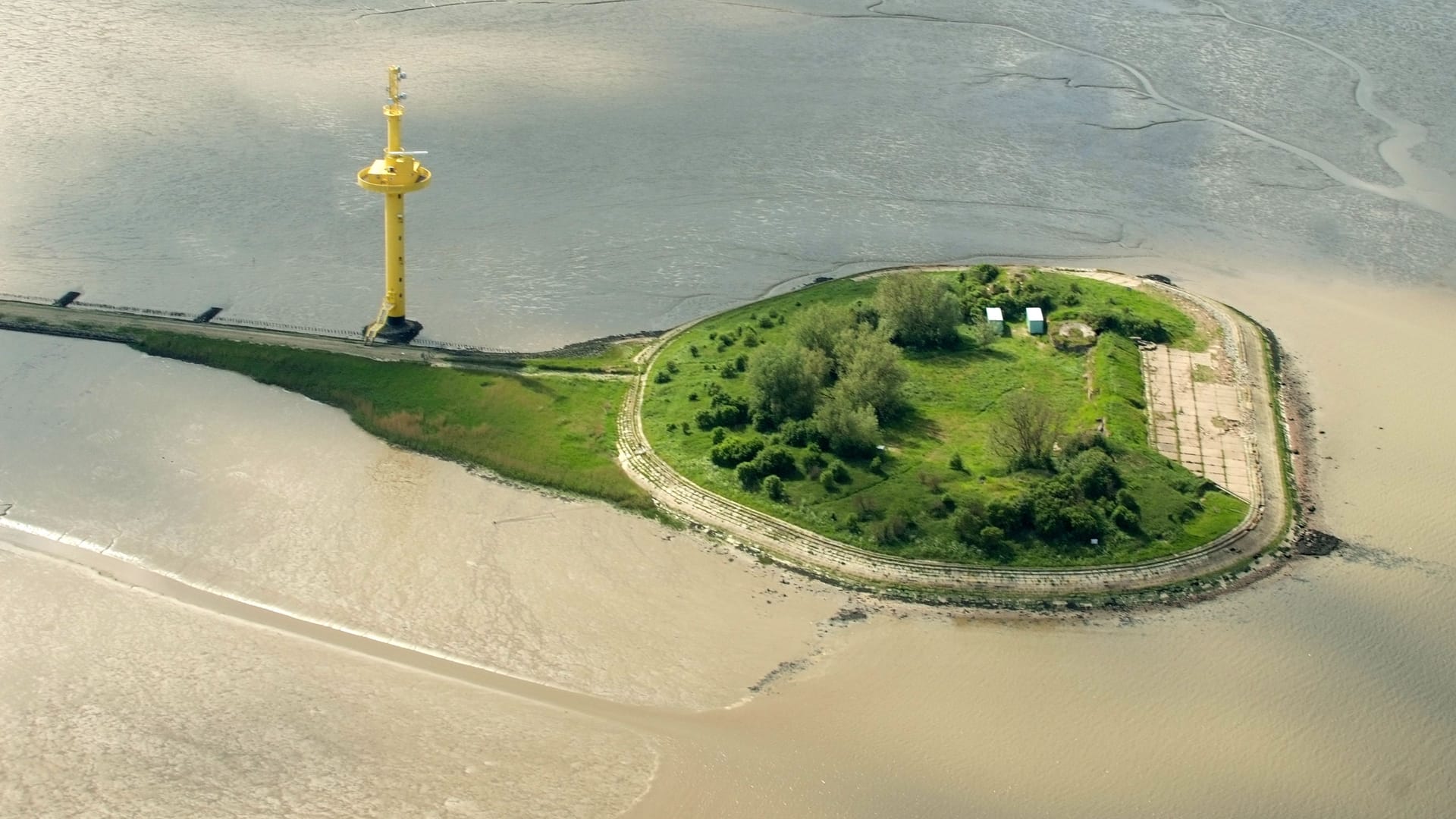 Langlütjen I aus der Luft (Archivfoto): Zusammen mit der Halbinsel Langlütjen II misst sie nur etwa 33.000 Quadratmeter.