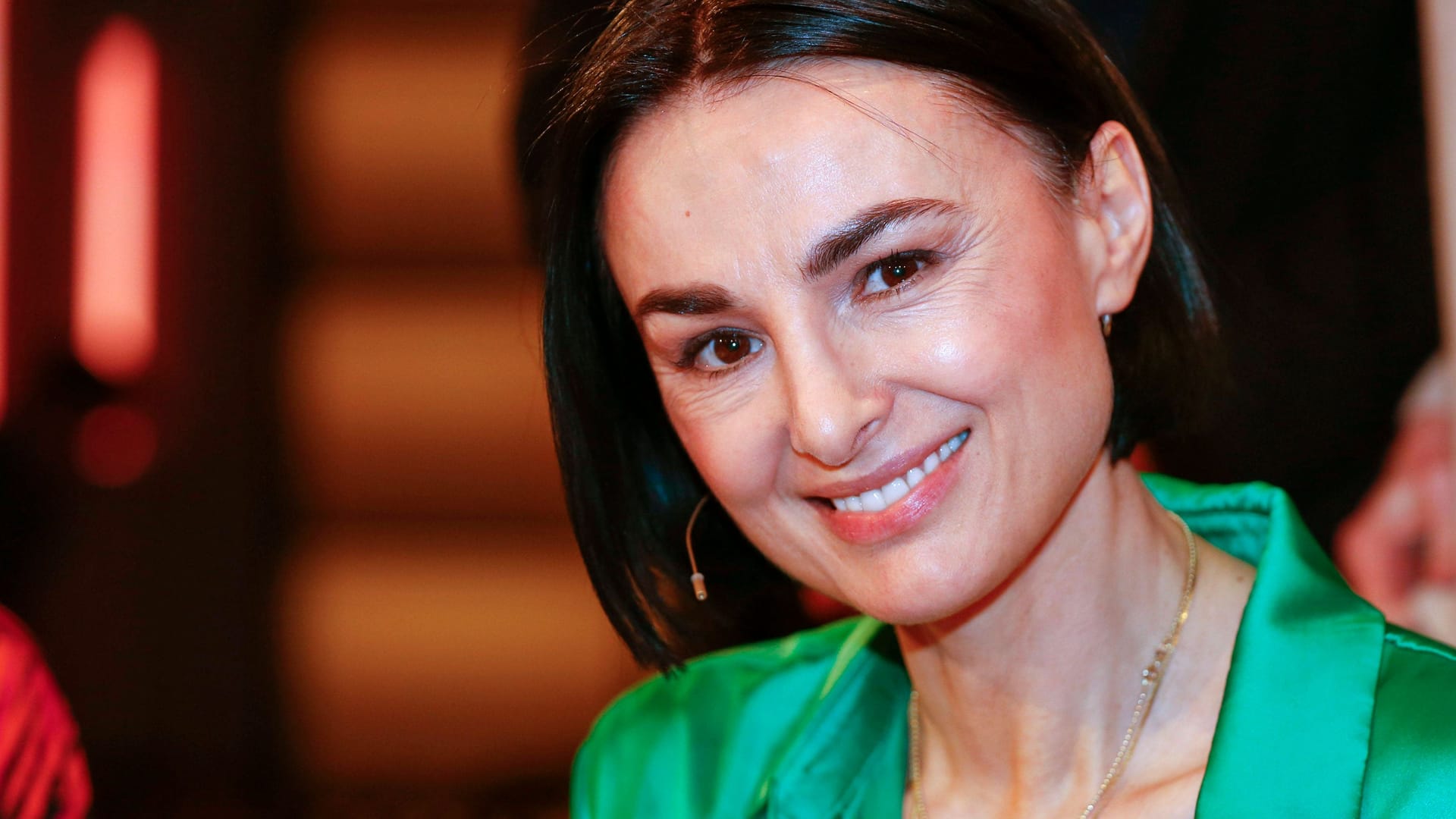 Mimi Fiedler: Die Schauspielerin hat drei verschwommene Fotos veröffentlicht.