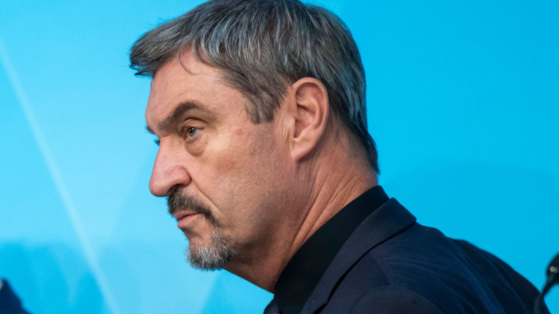 Markus Söder: De CSU-Chef fordert eine Streichung von Bürgergeld für ukrainische Geflüchtete. Markus Söder: De CSU-Chef fordert eine Streichung von Bürgergeld für ukrainische Geflüchtete.