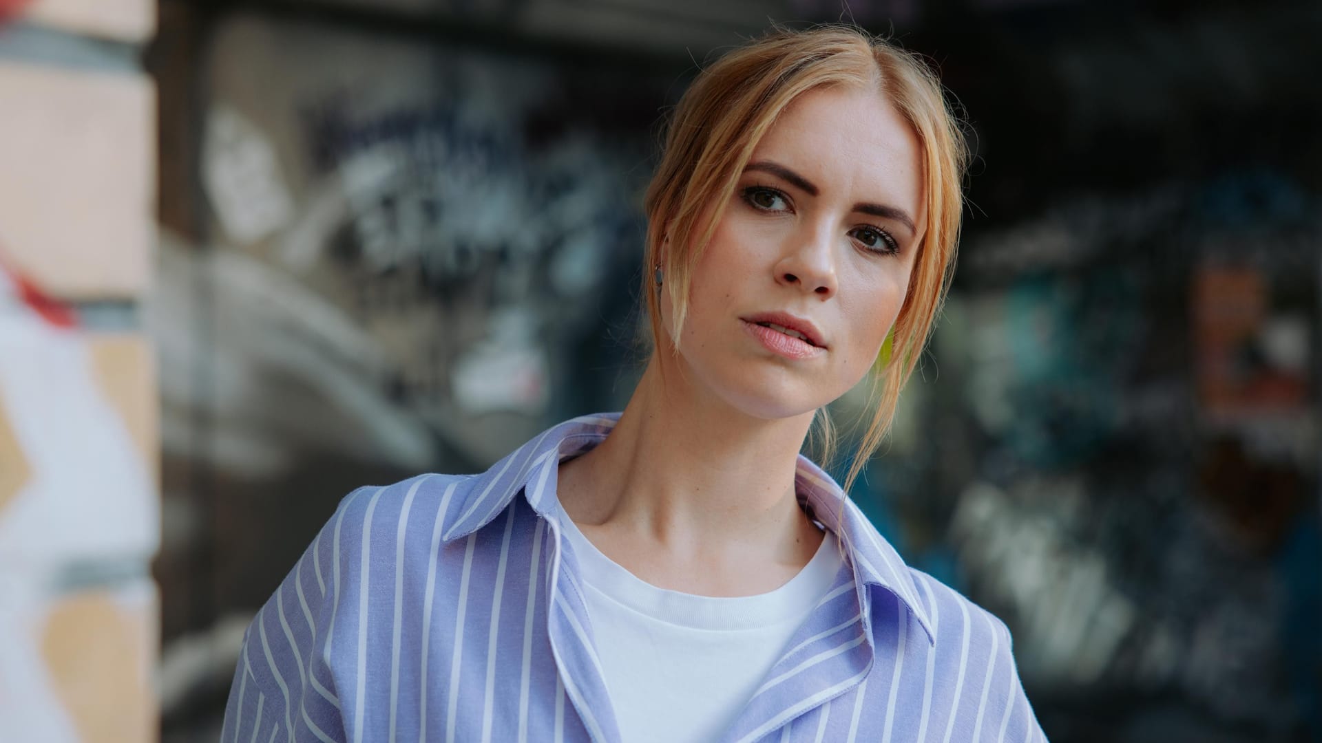 Lara Dandelion Seibert spielt Zoe Vogt bei "GZSZ": Die Hamburgerin verrät t-online im Interview, wie sie mit ihrer Rolle als TV-Bösewicht umgeht.