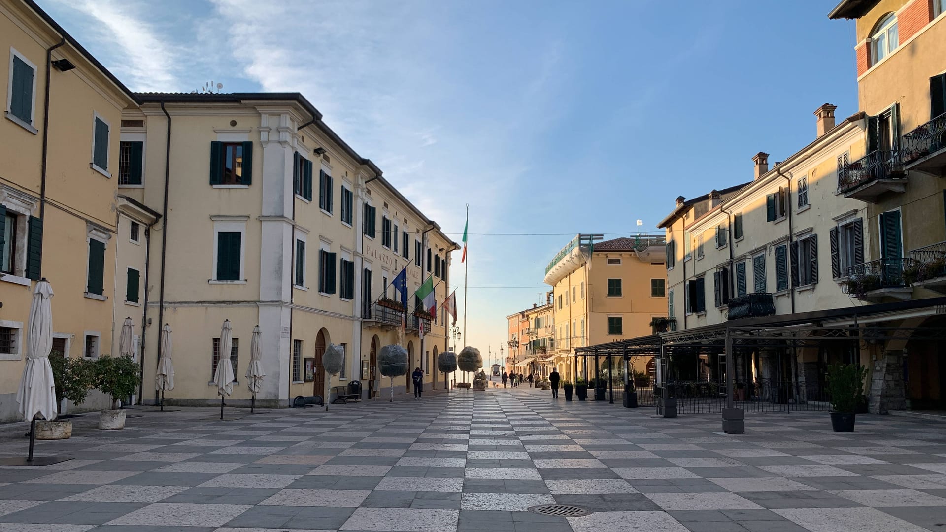 Verona, Italien: Der Gardasee ist ein beliebter Urlaubsort, insbesondere auch für deutsche Urlauber.