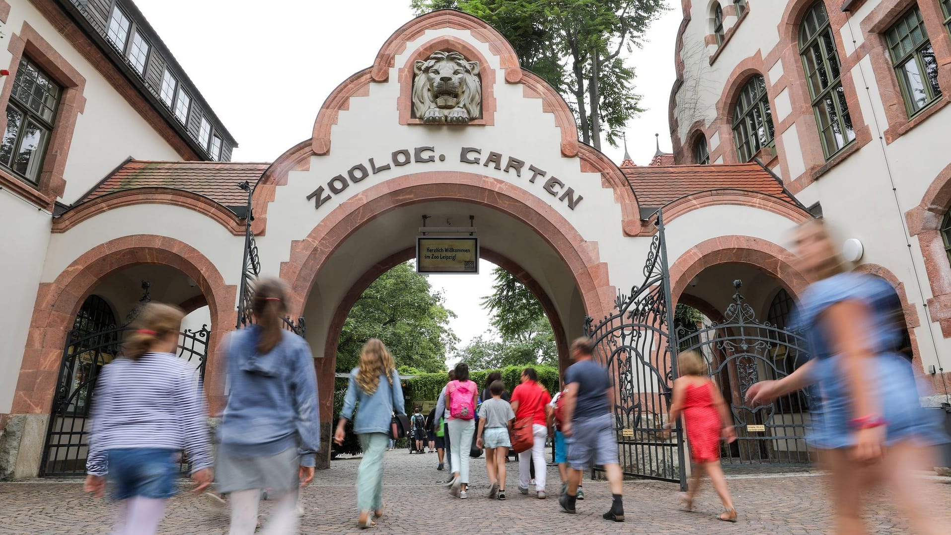 Besucher im Zoo Leipzig Besucher im Zoo Leipzig