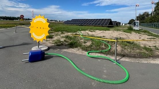 Die neue Photovoltaik-Anlage am Albrecht-Dürer-Airport.