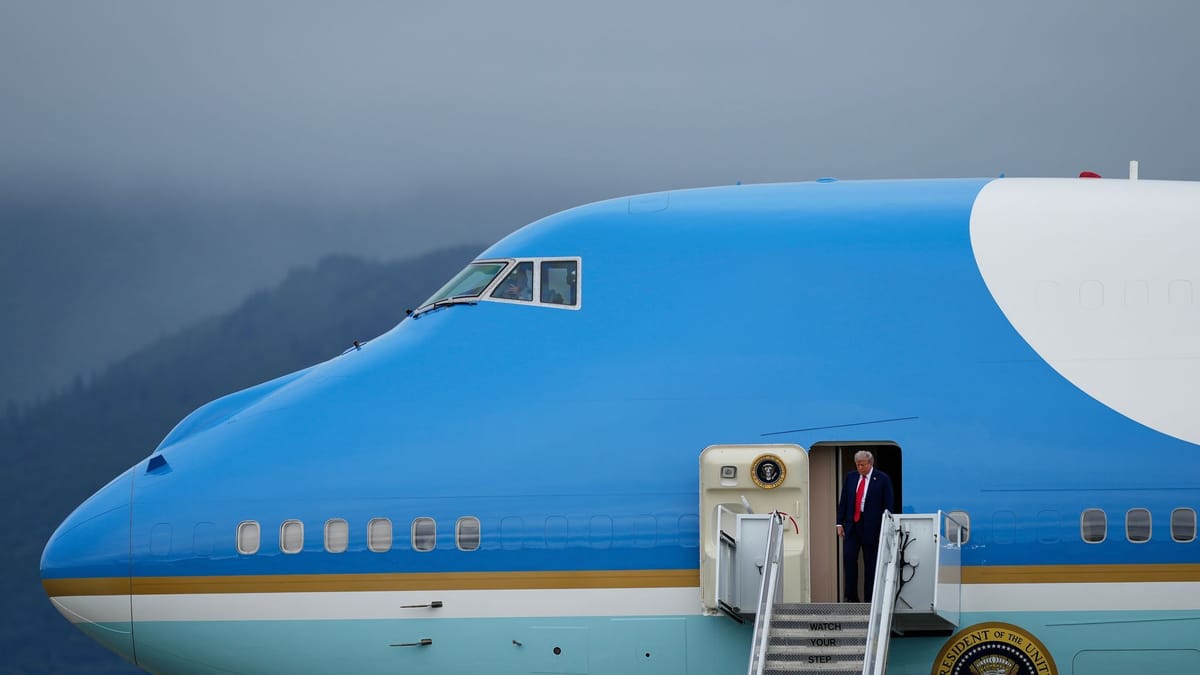 Trump-und-Putin-zum-Gipfel-in-Alaska-eingetroffen