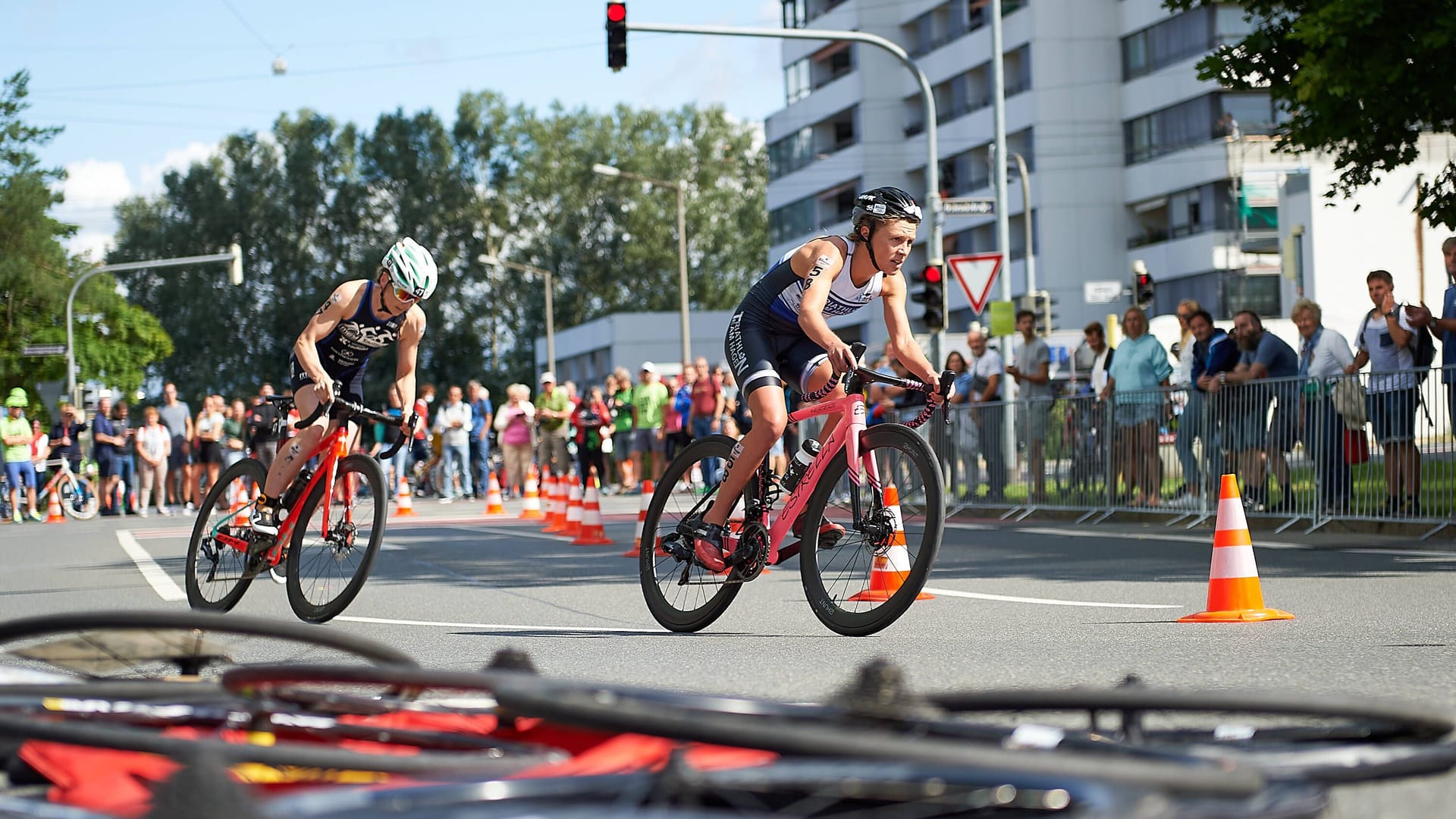 Triathlon in Nürnberg (Archivbild): Rund 700 Teilnehmer haben sich für die diesjährige Auflage angemeldet. Triathlon in Nürnberg (Archivbild): Rund 700 Teilnehmer haben sich für die diesjährige Auflage angemeldet.