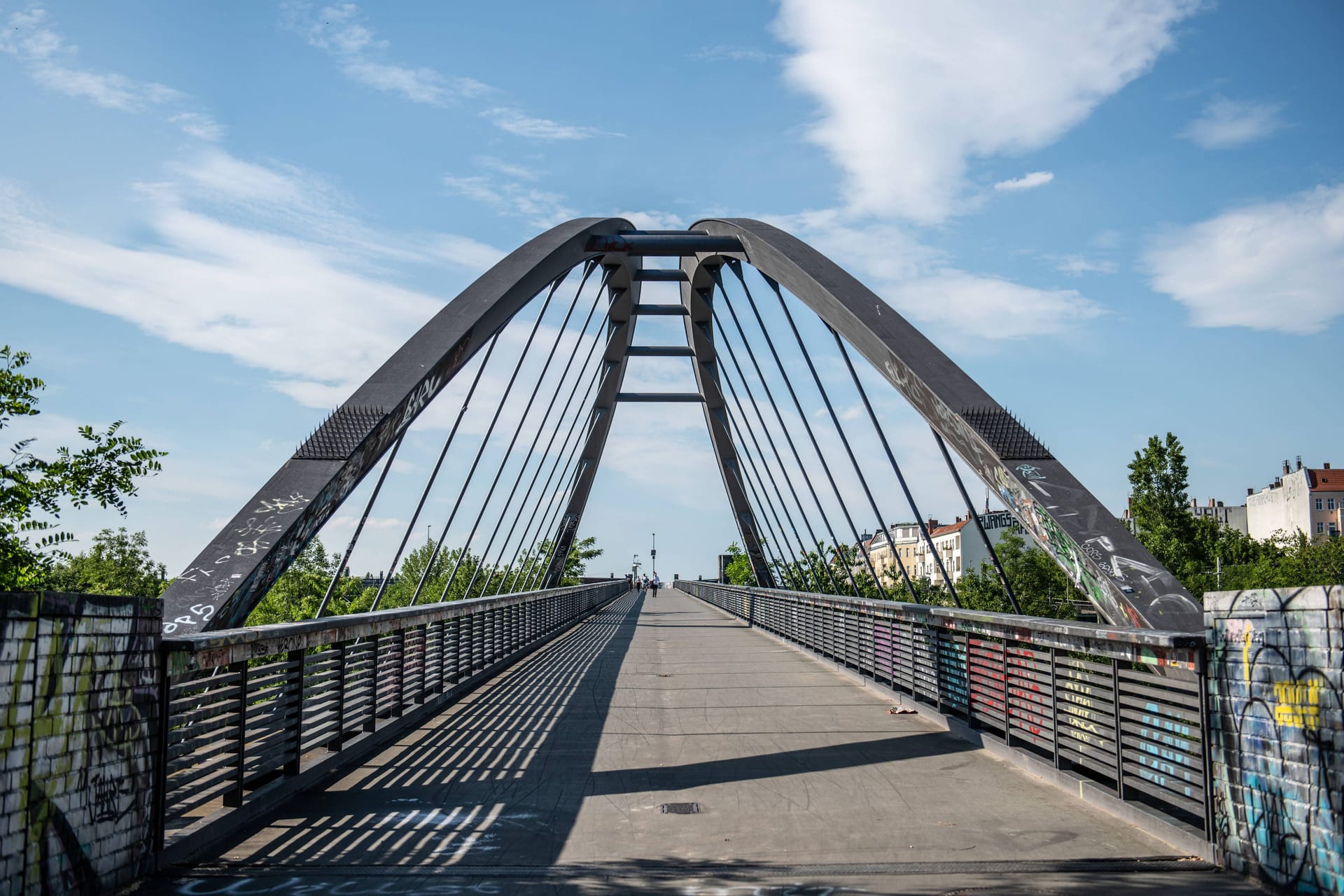 Schwedter Steg (Archivbild): Wegen der Wetterlage verzögerte sich die Eröffnung der Fußgängerbrücke.