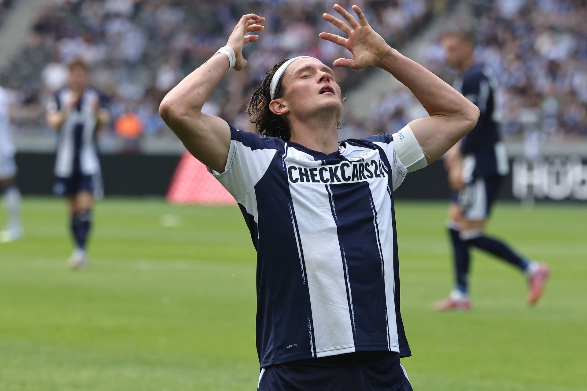 Fabian Reese: Er betonte vor der Saison mehrfach, mit der Hertha aufsteigen zu wollen. Fabian Reese: Er betonte vor der Saison mehrfach, mit der Hertha aufsteigen zu wollen.