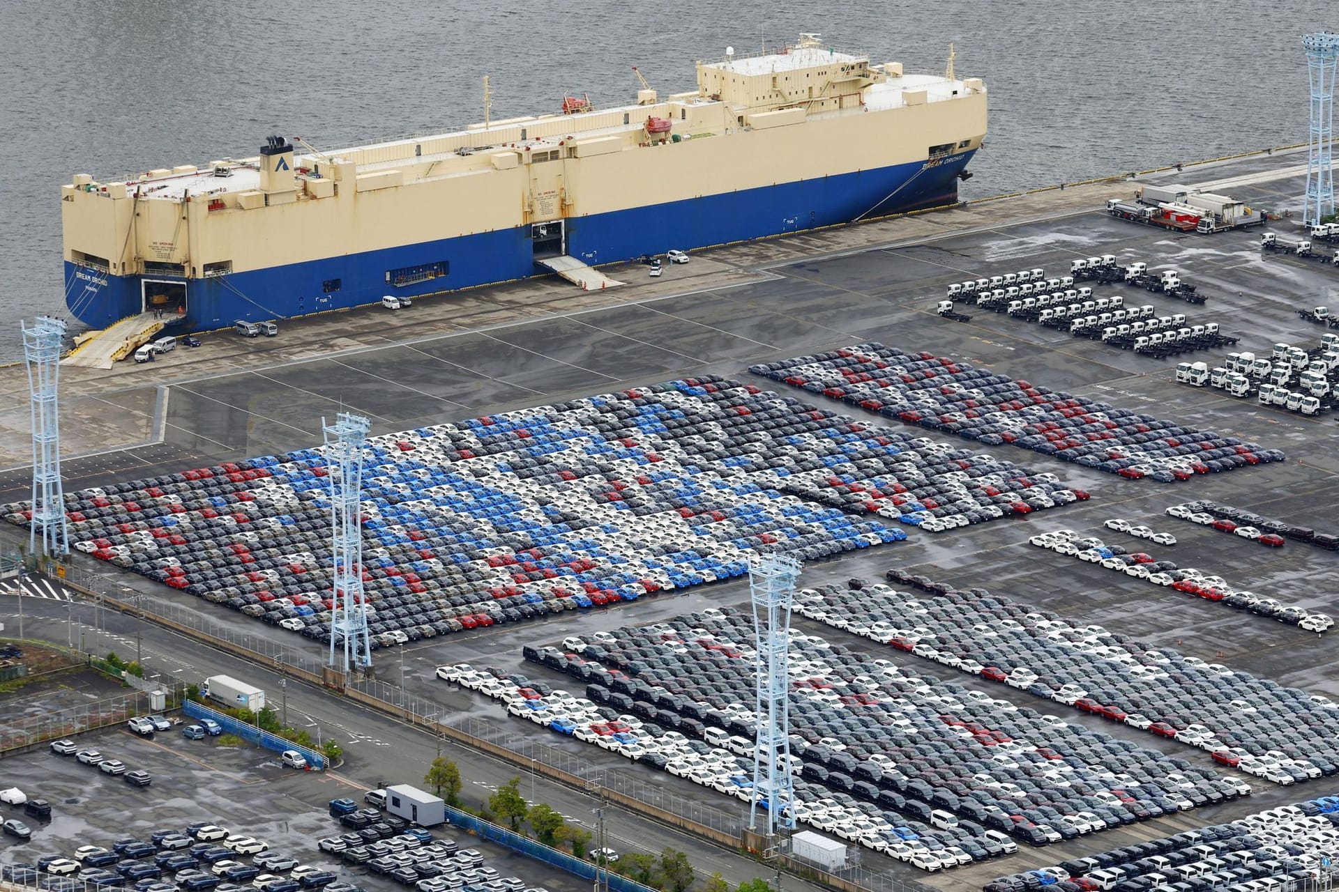 Trump Zölle - Auto-Terminal Yokohama
