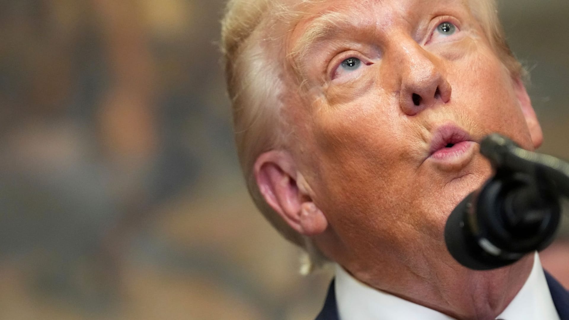 Donald Trump: Die Zoll-Ankündigung des US-Präsidenten löst in der Schweiz Besorgnis aus.