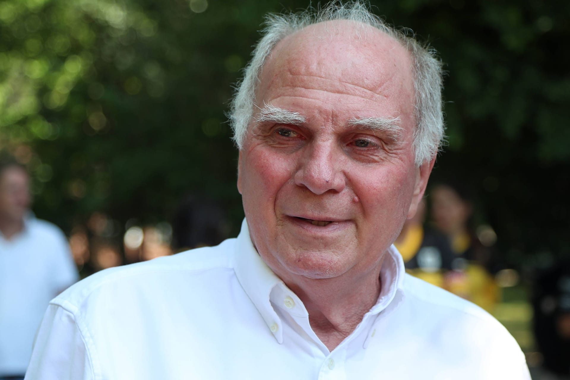 Uli Hoeneß: Der Ehrenpräsident des FC Bayern war bei einer Golfveranstaltung zu Gast.