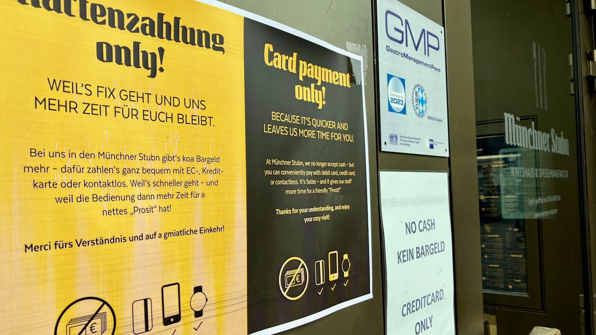 Der Eingang der Gaststätte „Münchner Stubn“ am Hauptbahnhof.