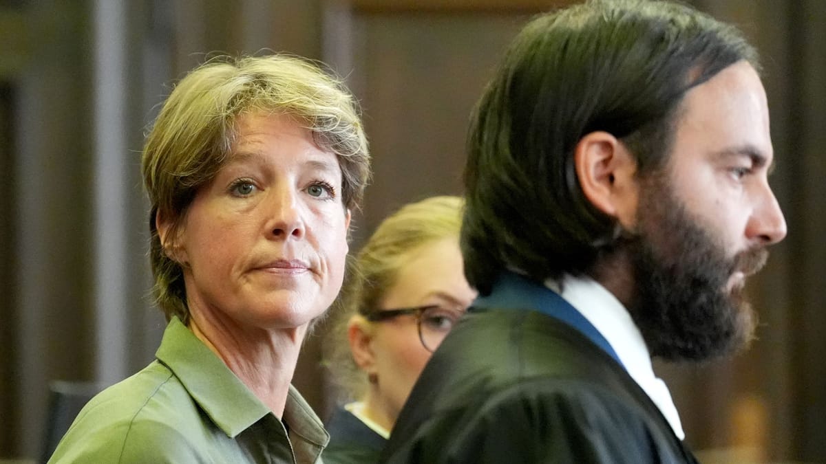 Block-Prozess in Hamburg: Angeklagte äußert sich zu Entführung I Live