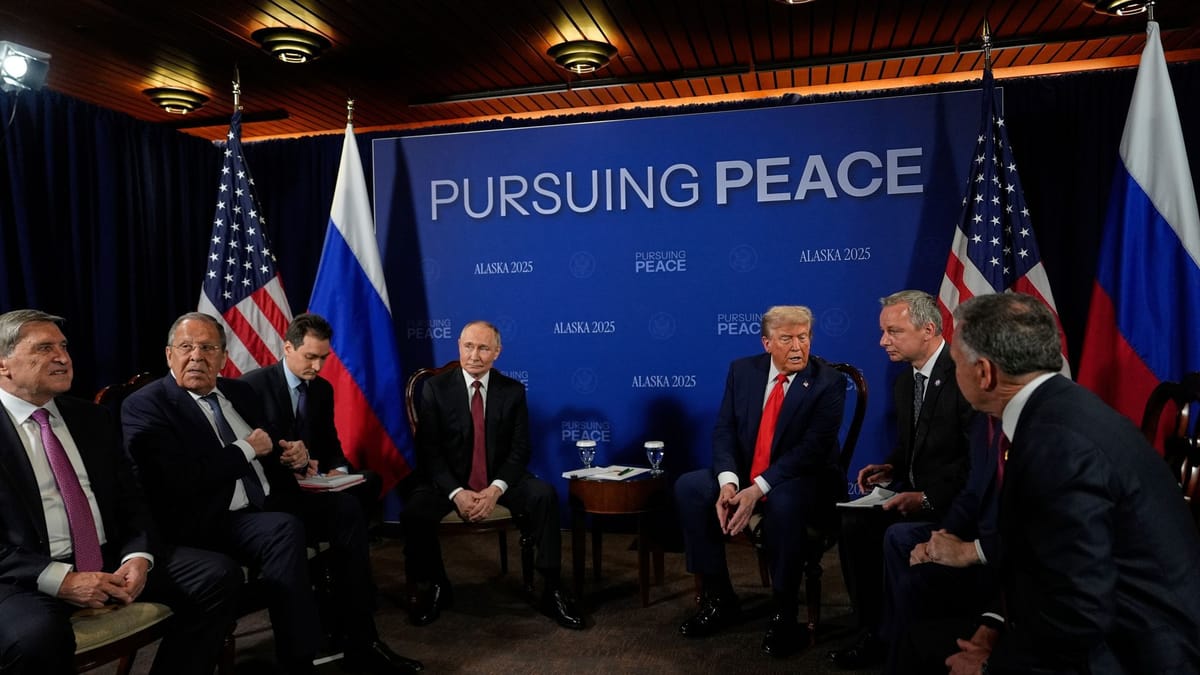 Trump-und-Putin-steigen-in-gleichen-Wagen