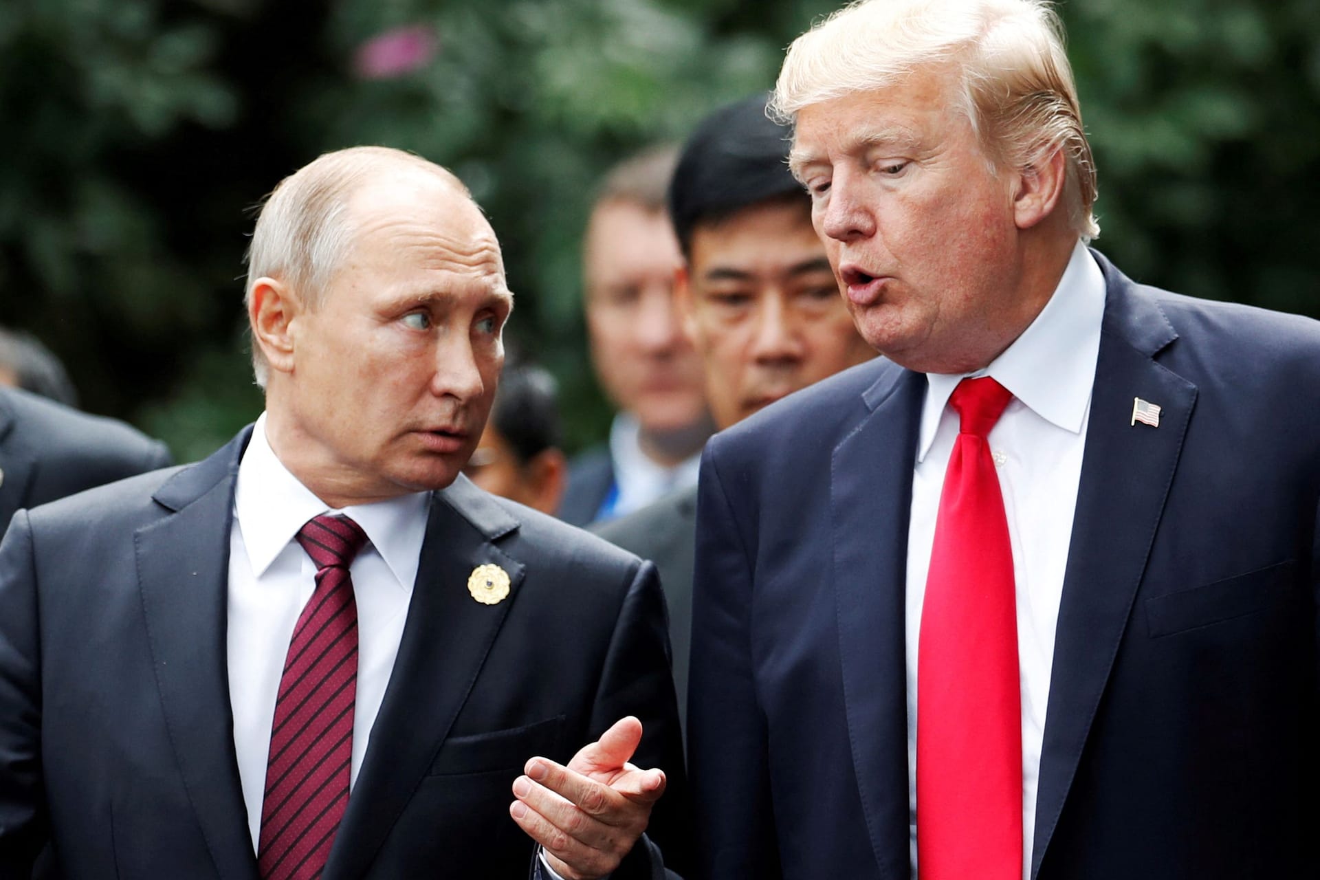 Russlands Präsident Wladimir Putin und US-Präsident Donald Trump beim APEC-Gipfel in Danang, Vietnam, 2017.