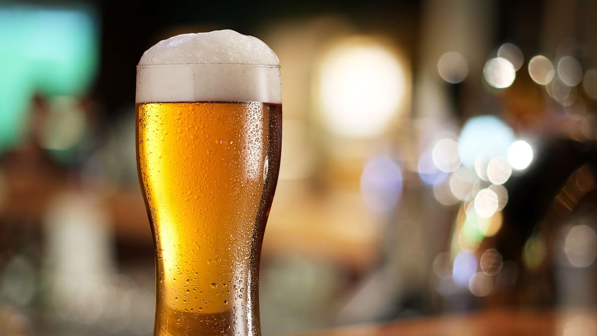 Bier: Das hält die Schaumkrone stabil