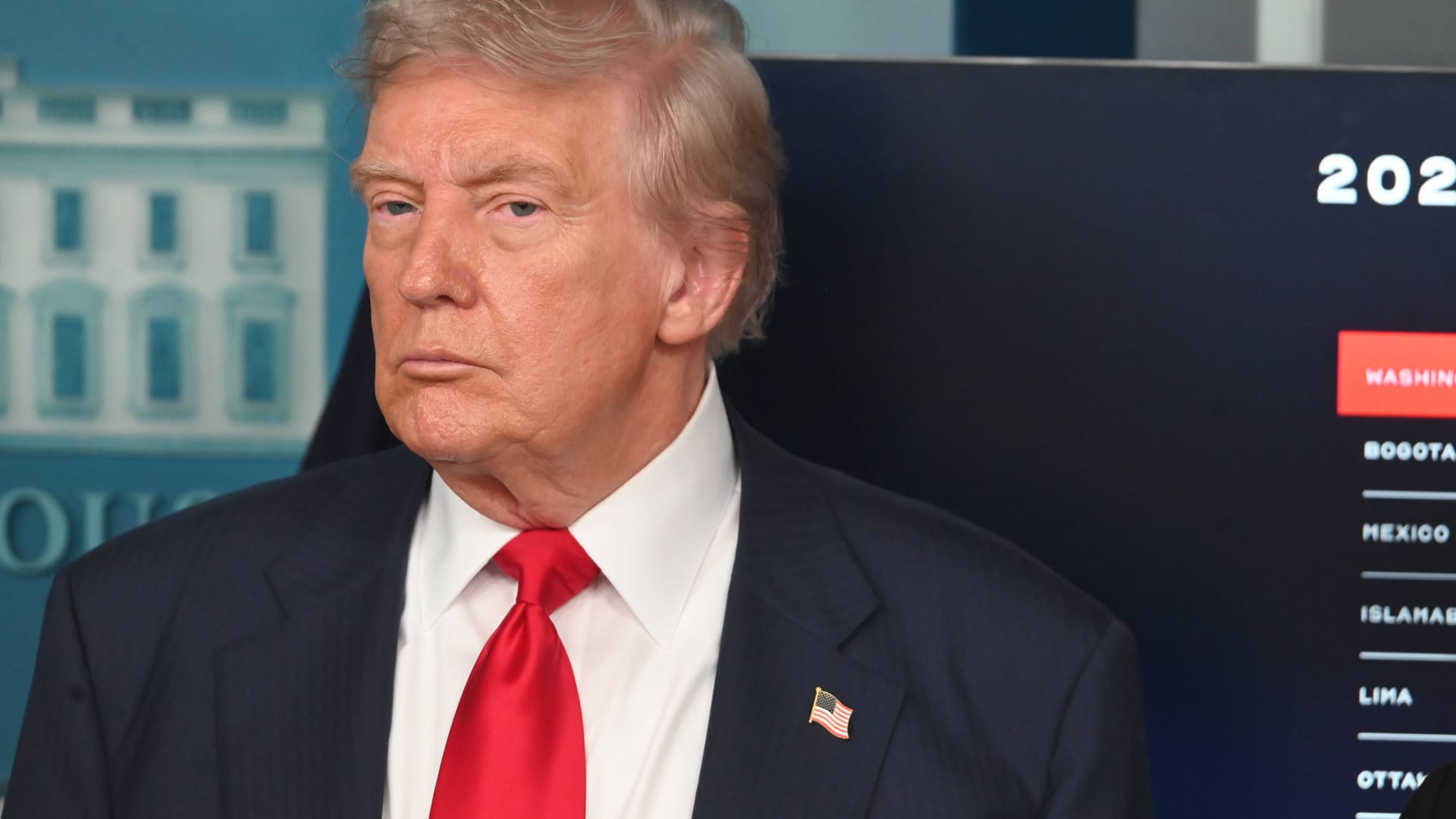 Donald Trump bei einem Pressebriefing im Weißen Haus. Unabhängige Zahlen gefallen dem US-Präsidenten in der Regel nicht so sehr.