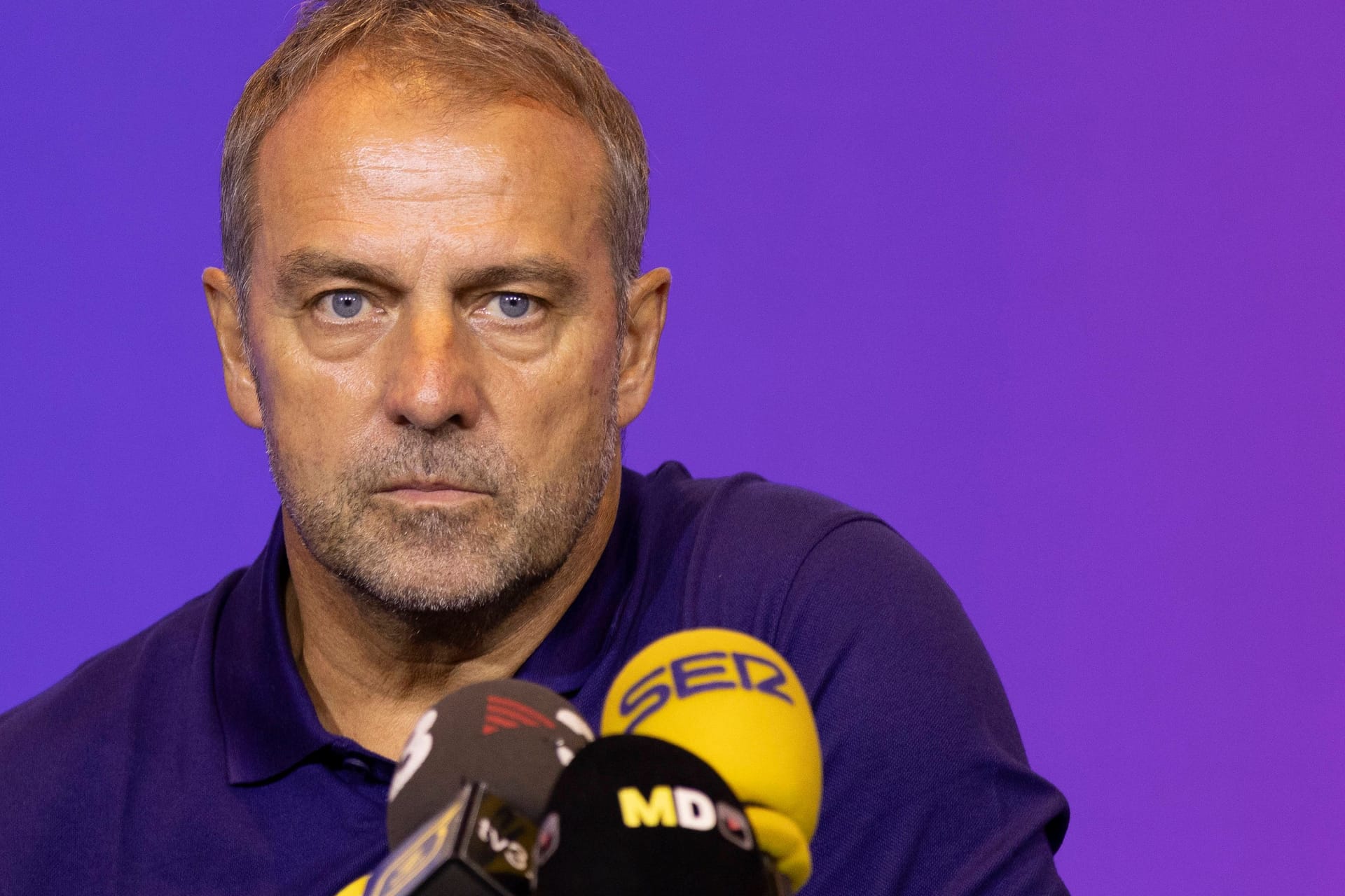 Hansi Flick: Er hat vor dem FC Barcelona bereits die deutsche Nationalelf und den FC Bayern trainiert.