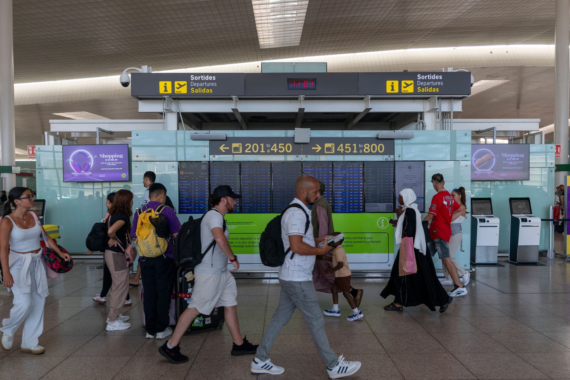 Der Flughafen El Prat in Barcelona: Vor dem Abflug gab es bei einer Familie Probleme mit einem Reisedokument.